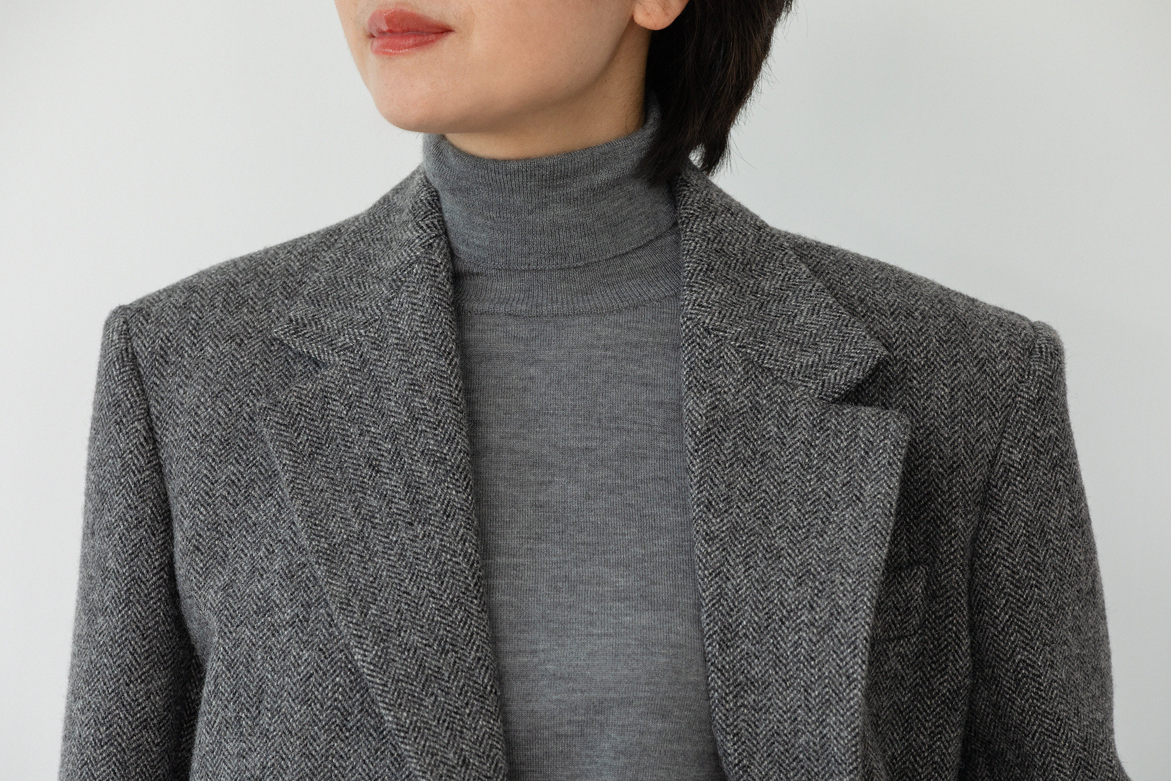 女款岛精一体长袖高领打底套头